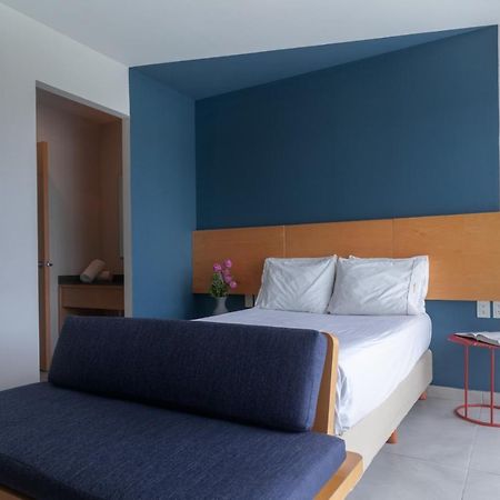 ספופן Livup Suites En Zona Iteso מראה חיצוני תמונה
